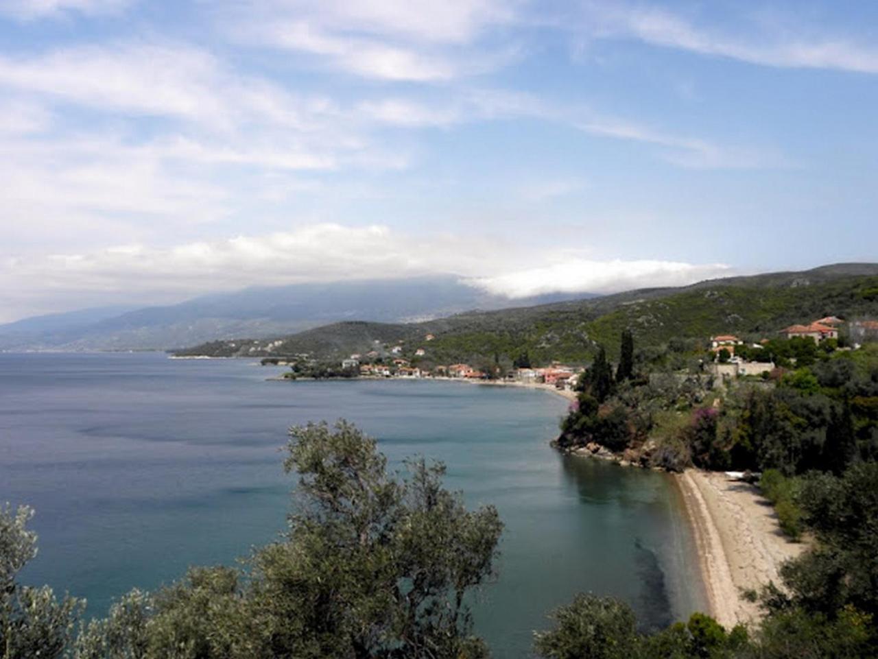 Razi Beach Лефокастро Екстер'єр фото